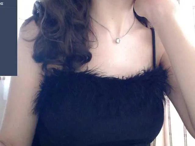 Live sex webcam photo for AuraOfAva #290664919