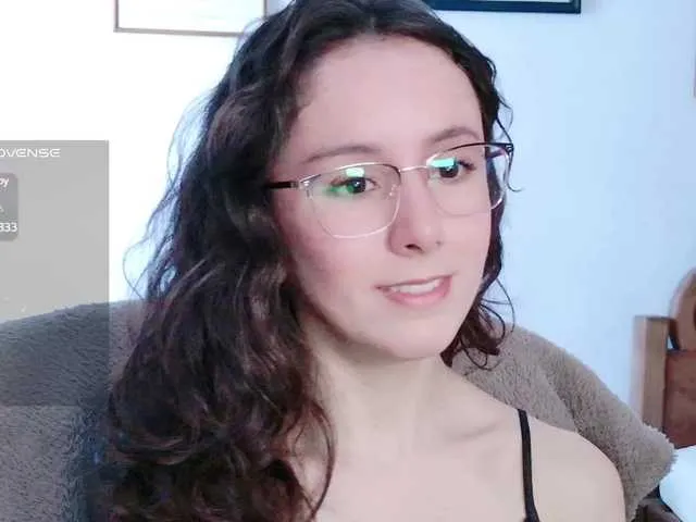 Live sex webcam photo for AuraOfAva #291030661