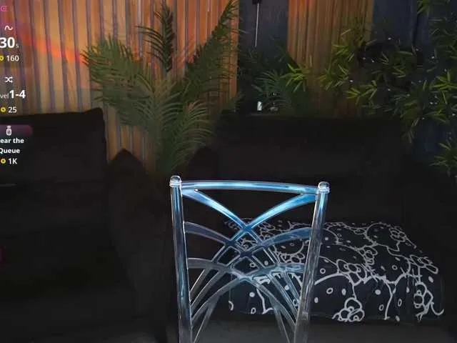 Live sex webcam photo for AureliaBliss #292237350