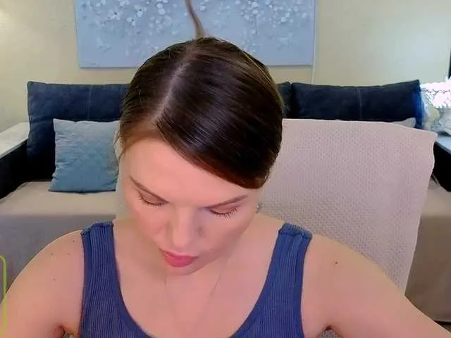 Live sex webcam photo for AureliaFly #290806361