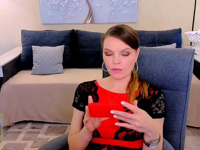 Live sex webcam photo for AureliaFly #290854246