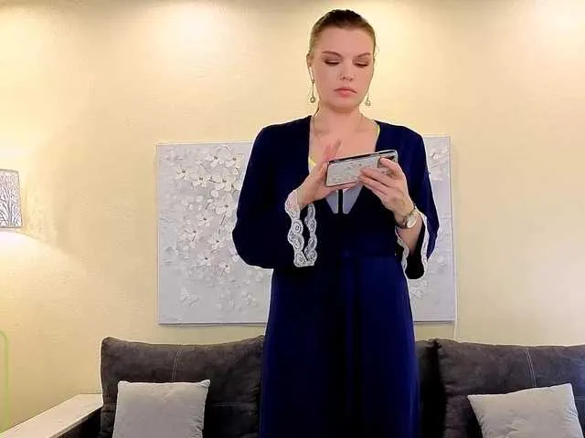 Live sex webcam photo for AureliaFly #291131671