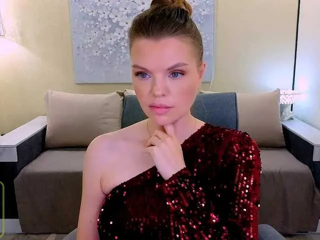 Live sex webcam photo for AureliaFly #291348293