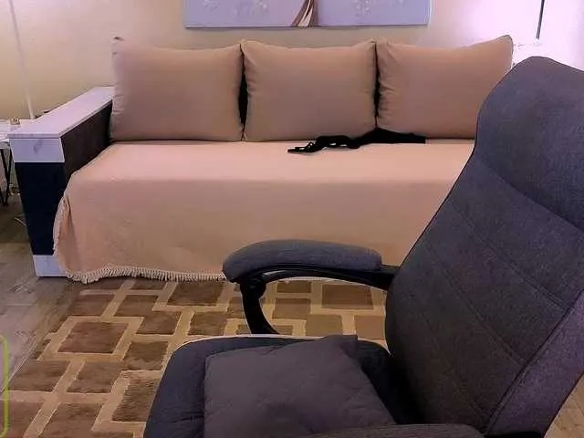 Live sex webcam photo for AureliaFly #291987399