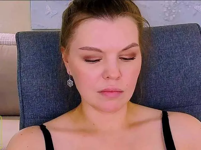 Live sex webcam photo for AureliaFly #292128450