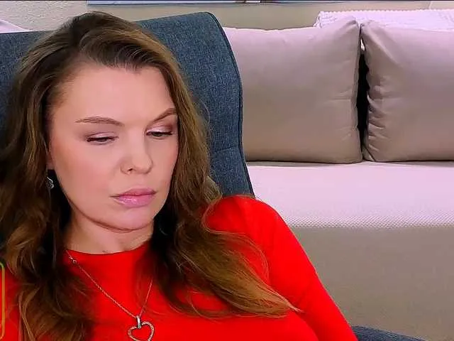 Live sex webcam photo for AureliaFly #292314737