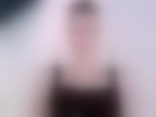Live sex webcam photo for AureliaFly #293170158
