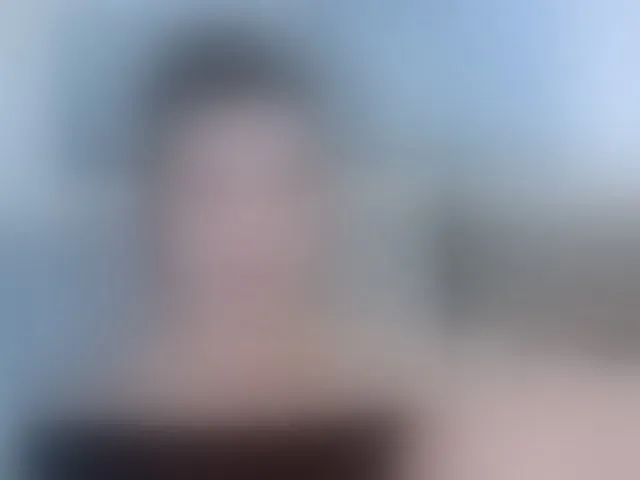 Live sex webcam photo for AureliaFly #294248194