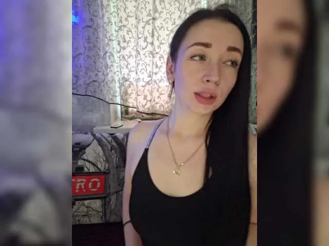 Live sex webcam photo for AureliyXXX #290930816