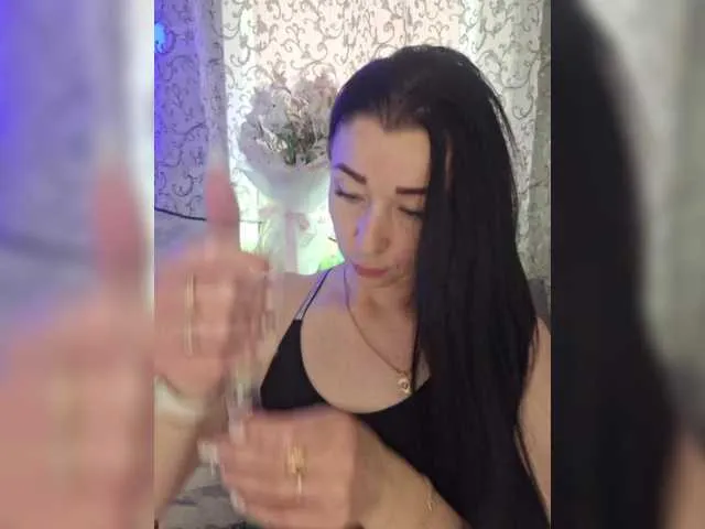 Live sex webcam photo for AureliyXXX #291136821