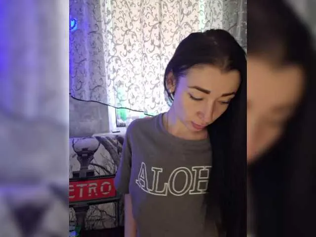 Live sex webcam photo for AureliyXXX #291183645