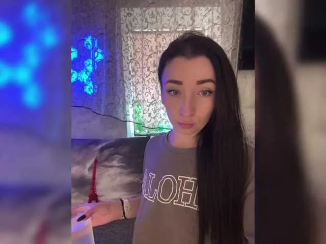 Live sex webcam photo for AureliyXXX #291284353