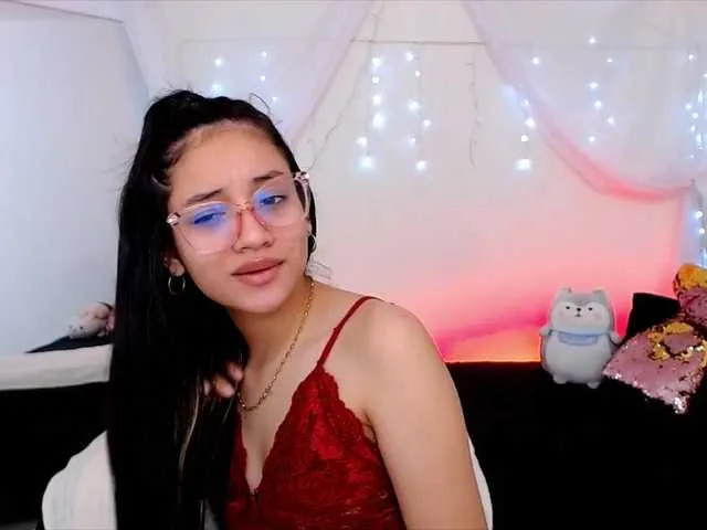 Live sex webcam photo for Aurora-walker #273979344