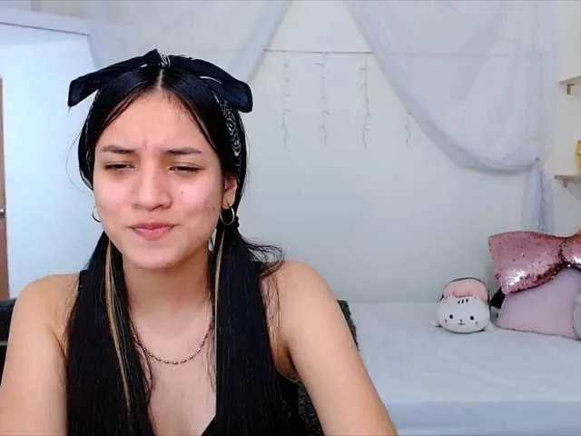 Live sex webcam photo for Aurora-walker #274080346