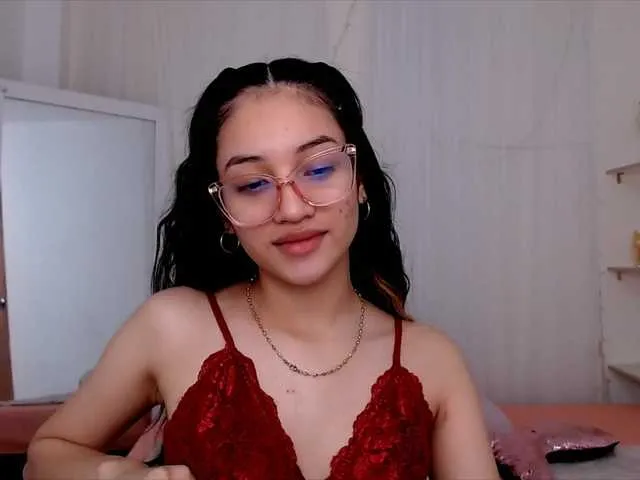 Live sex webcam photo for Aurora-walker #274269549