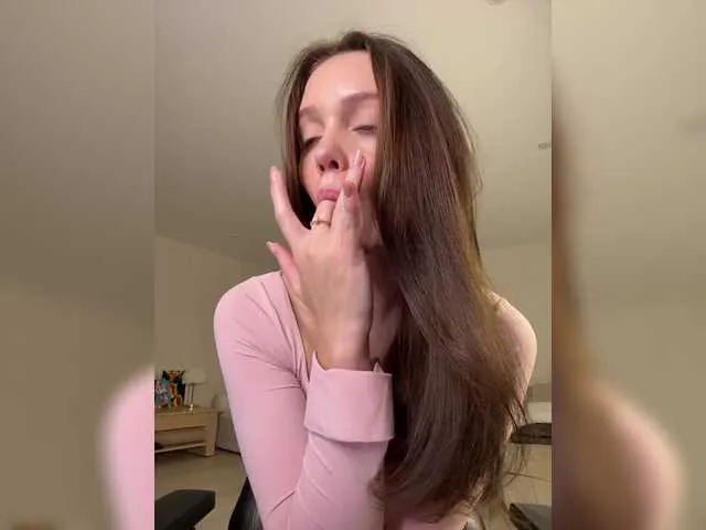 Live sex webcam photo for AuroraAngel #292239600