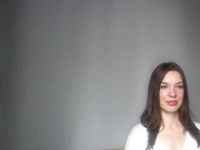 Live sex webcam photo for AuroraKiss #290346716