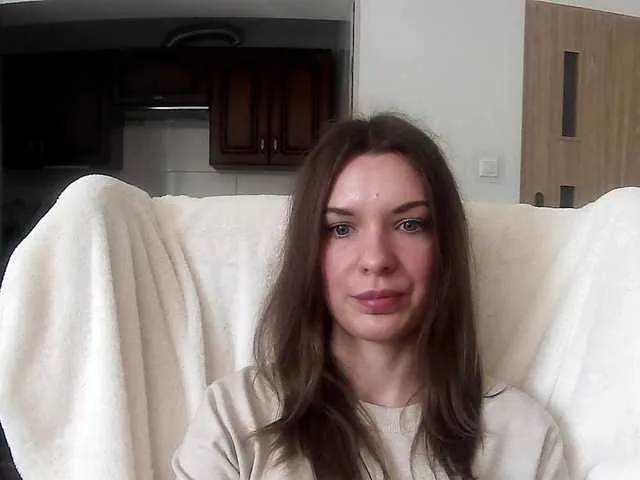 Live sex webcam photo for AuroraKiss #290553427