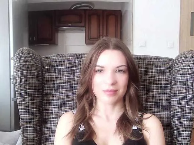 Live sex webcam photo for AuroraKiss #290606890