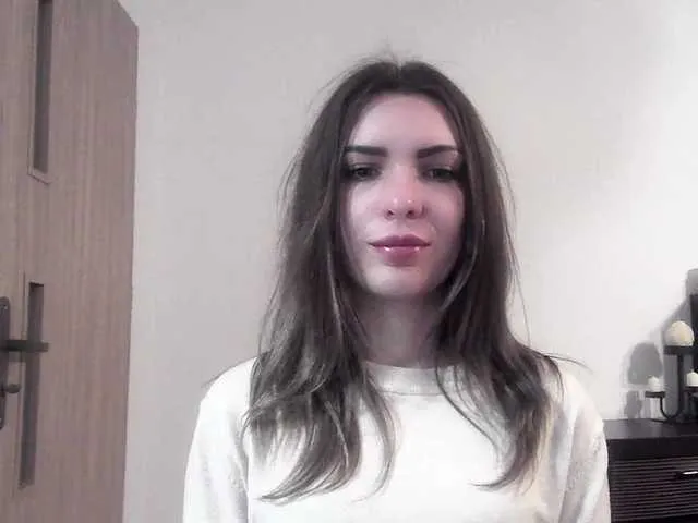 Live sex webcam photo for AuroraKiss #290745536
