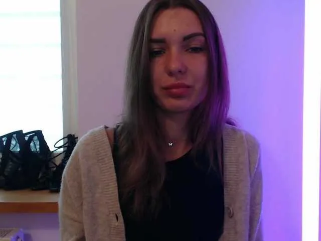 Live sex webcam photo for AuroraKiss #291236443