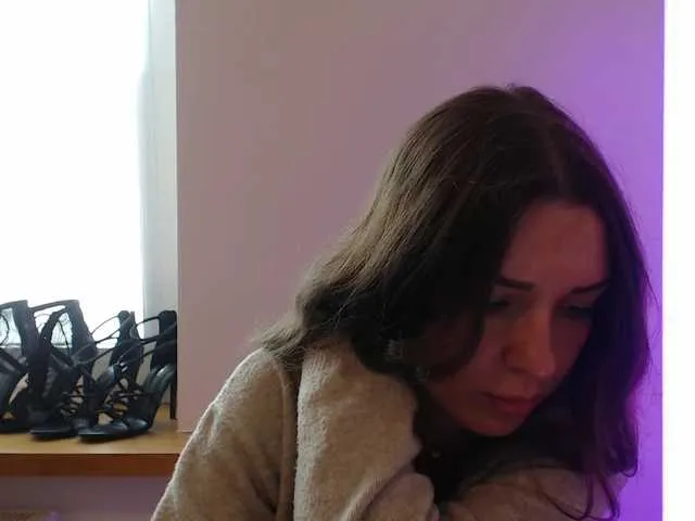 Live sex webcam photo for AuroraKiss #291245192
