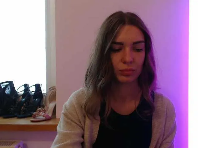 Live sex webcam photo for AuroraKiss #291251066