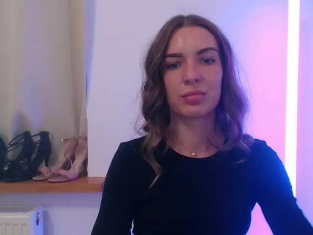 Live sex webcam photo for AuroraKiss #291324669