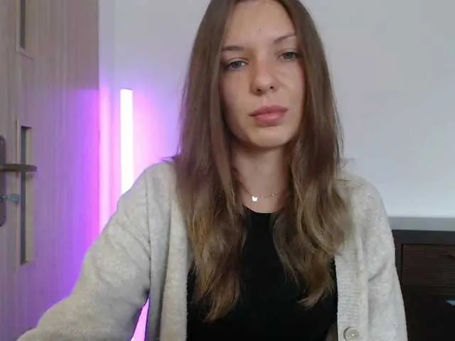 Live sex webcam photo for AuroraKiss #291511797