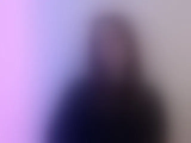 Live sex webcam photo for AuroraKiss #291965046