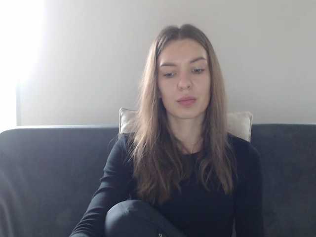 Live sex webcam photo for AuroraKiss #292066920