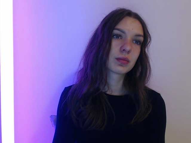 Live sex webcam photo for AuroraKiss #292072214