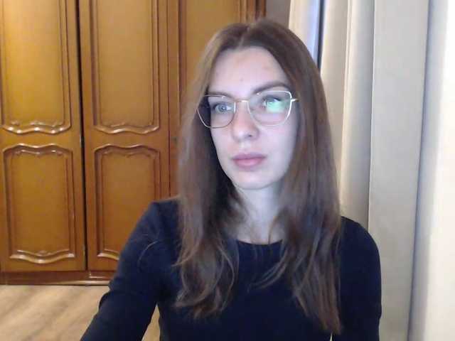 Live sex webcam photo for AuroraKiss #292133768