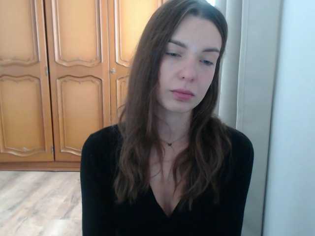 Live sex webcam photo for AuroraKiss #292200392