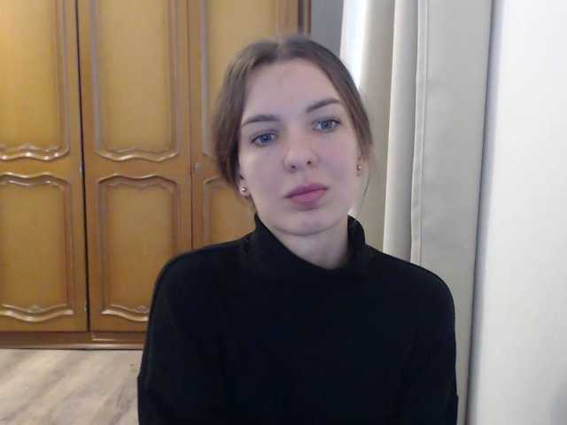 Live sex webcam photo for AuroraKiss #292340503