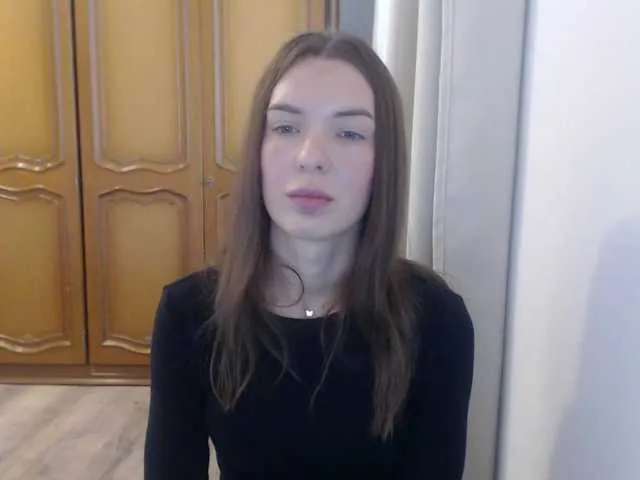 Live sex webcam photo for AuroraKiss #292361129