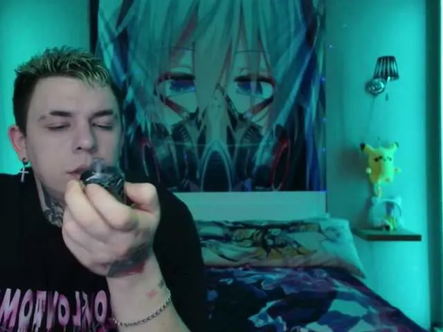 Live sex webcam photo for AuroraRadiance #277247868