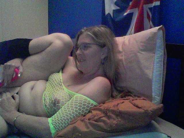 Live sex webcam photo for AussieMilf #278014966