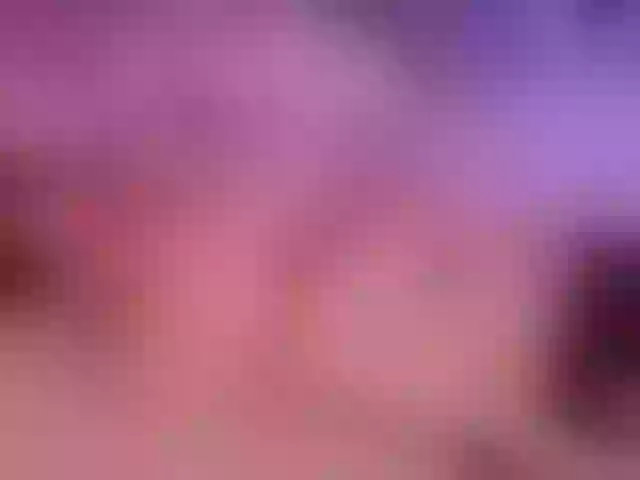 Live sex webcam photo for AutumnGirls #271975690