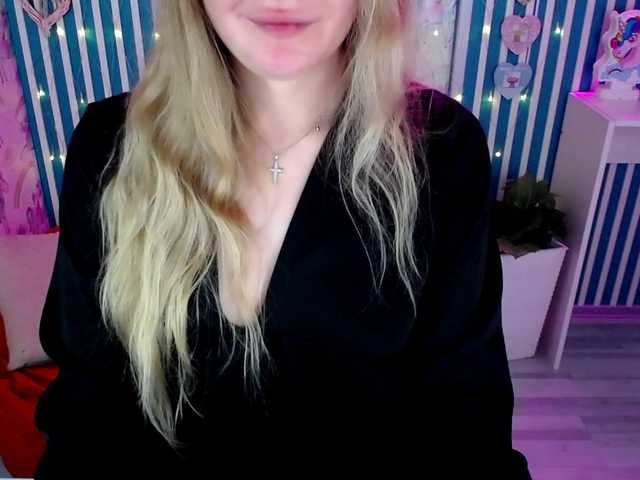 Live sex webcam photo for AvaHealthy #273884482