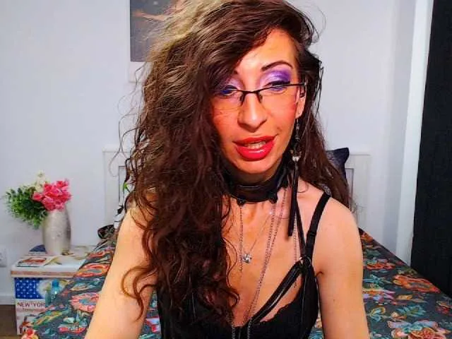 Live sex webcam photo for AvaMonroe #273709260
