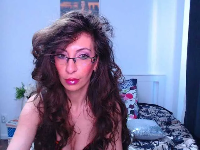 Live sex webcam photo for AvaMonroe #273845157