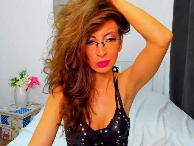 Live sex webcam photo for AvaMonroe #275407014