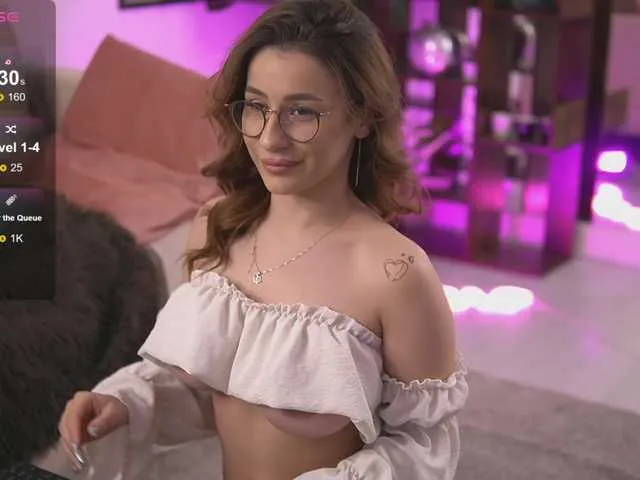 Live sex webcam photo for AvaReed #290439562