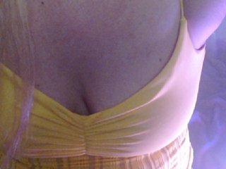 Live sex webcam photo for Averdine #177037120