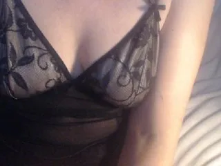 Live sex webcam photo for Averdine #178645931