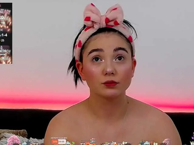 Live sex webcam photo for AveryWillow #290421637