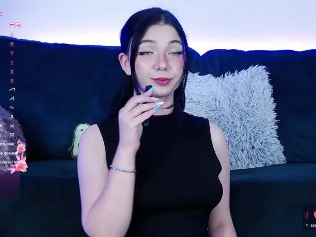 Live sex webcam photo for AveryWillow #291760501