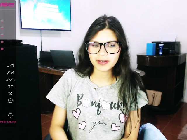 Live sex webcam photo for AvrilCam #274399833