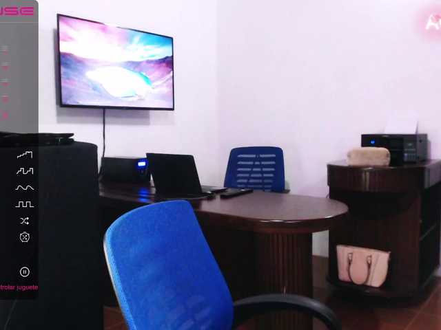 Live sex webcam photo for AvrilCam #274433128